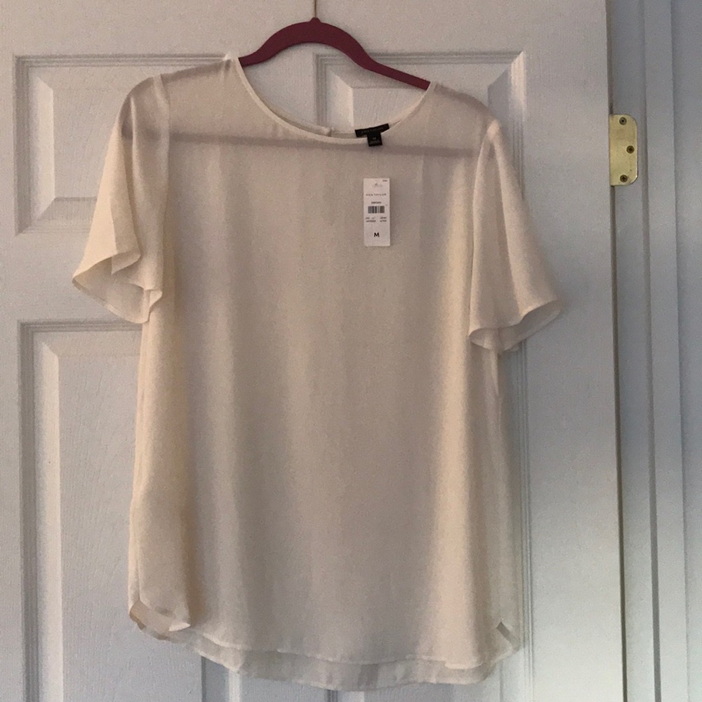 Ann Taylor Short Sleeve Blouse